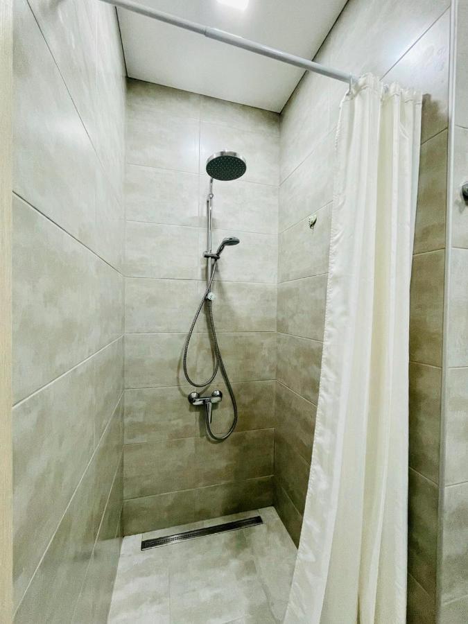 Balmaral Apart Hotel Batumi Ngoại thất bức ảnh