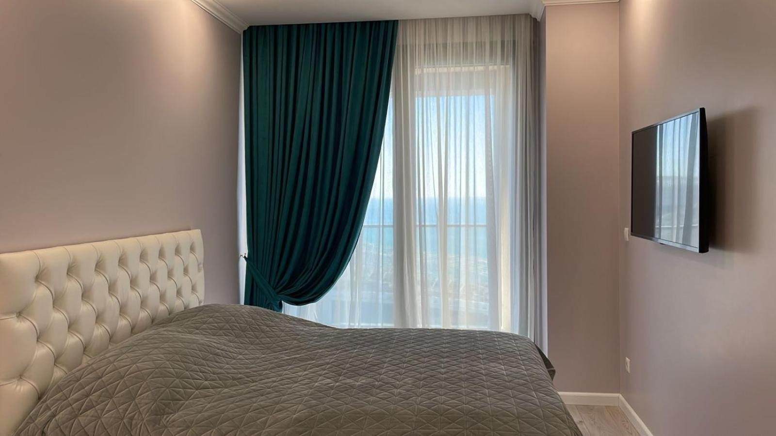 Balmaral Apart Hotel Batumi Ngoại thất bức ảnh