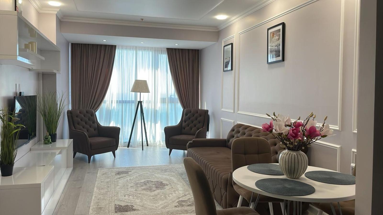 Balmaral Apart Hotel Batumi Ngoại thất bức ảnh