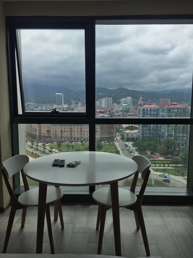 Balmaral Apart Hotel Batumi Ngoại thất bức ảnh