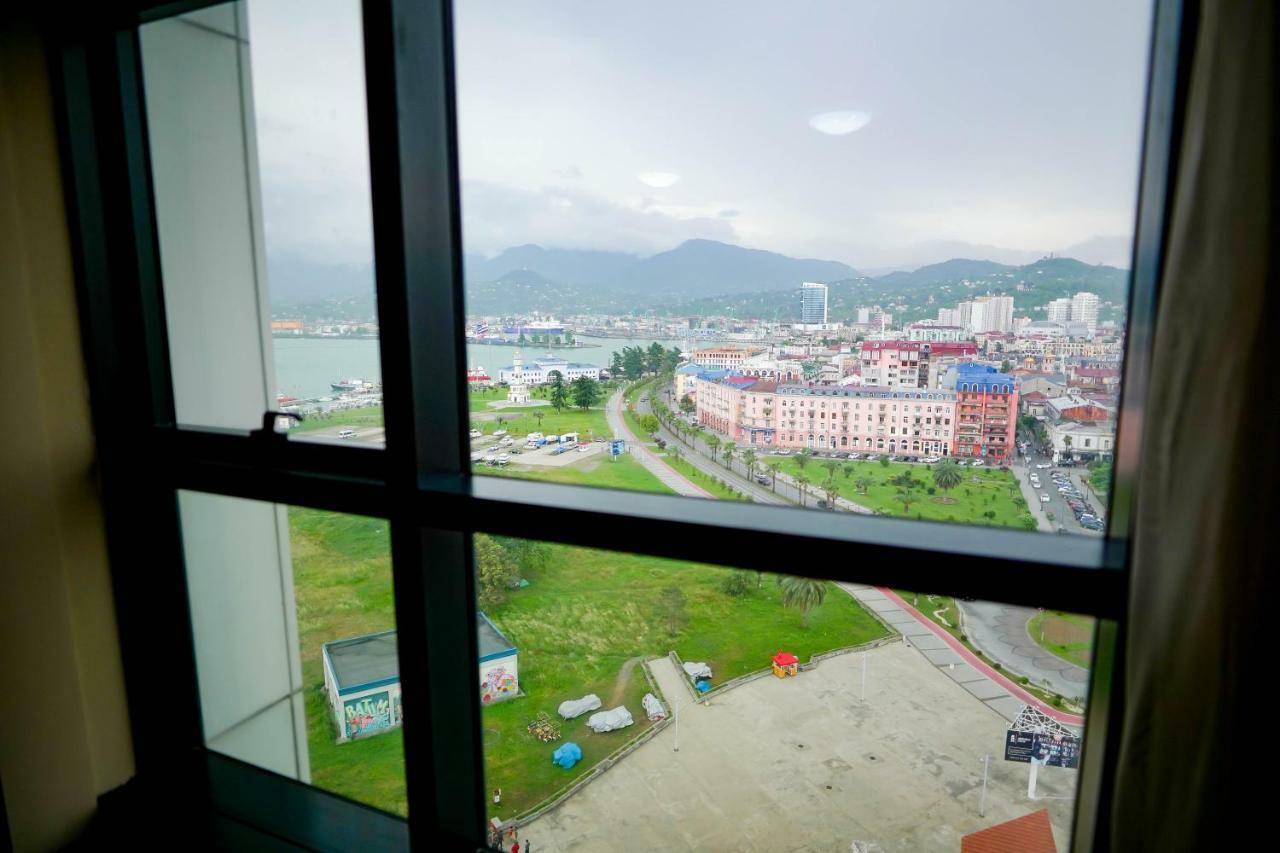Balmaral Apart Hotel Batumi Ngoại thất bức ảnh