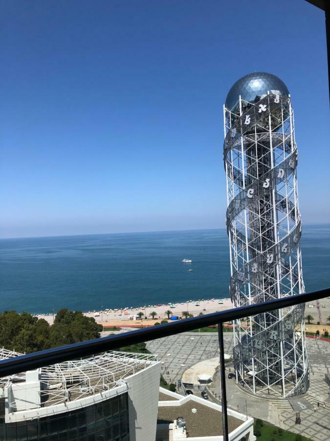 Balmaral Apart Hotel Batumi Ngoại thất bức ảnh